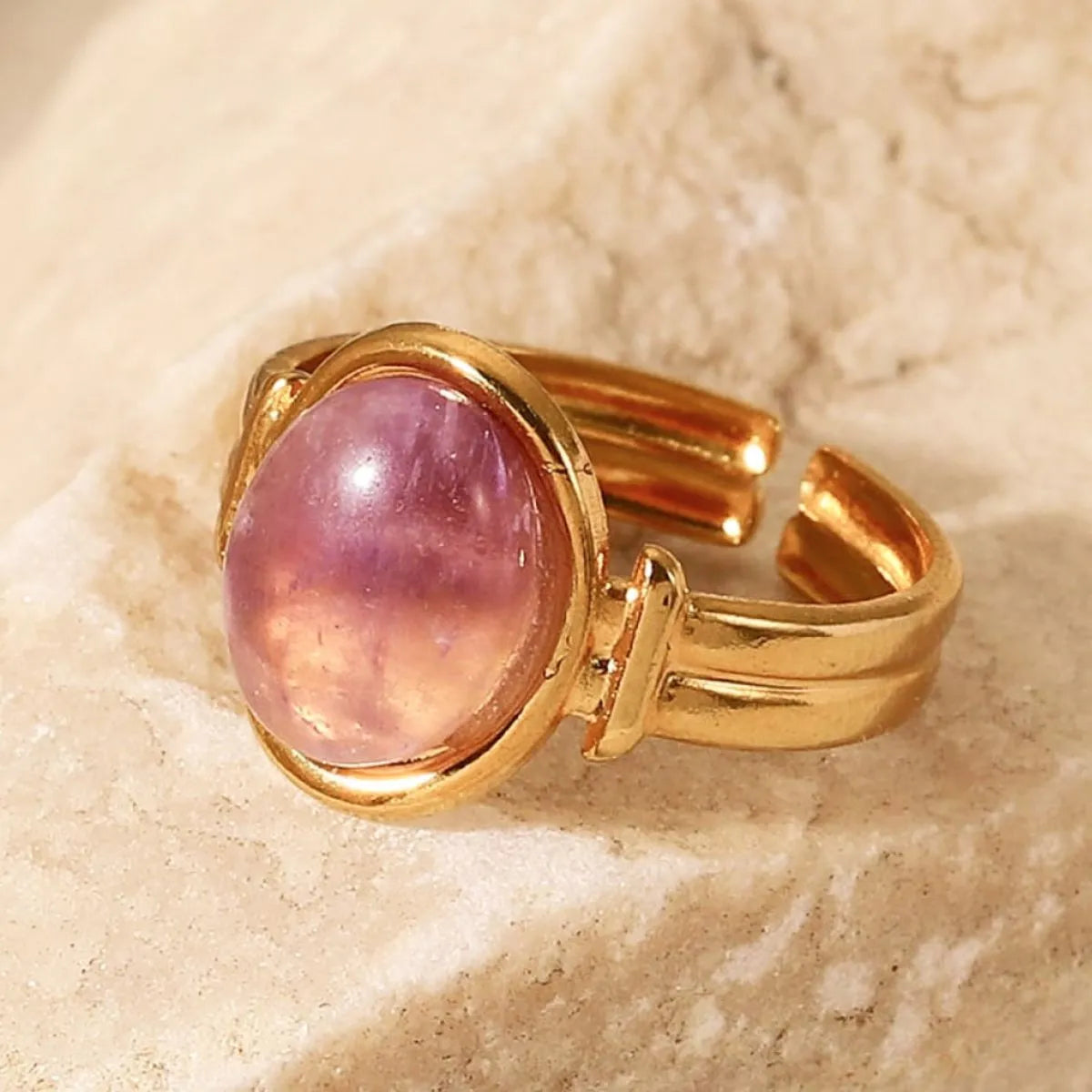 Adjustable gold ring with small gemstone – dainty jewelry for women
