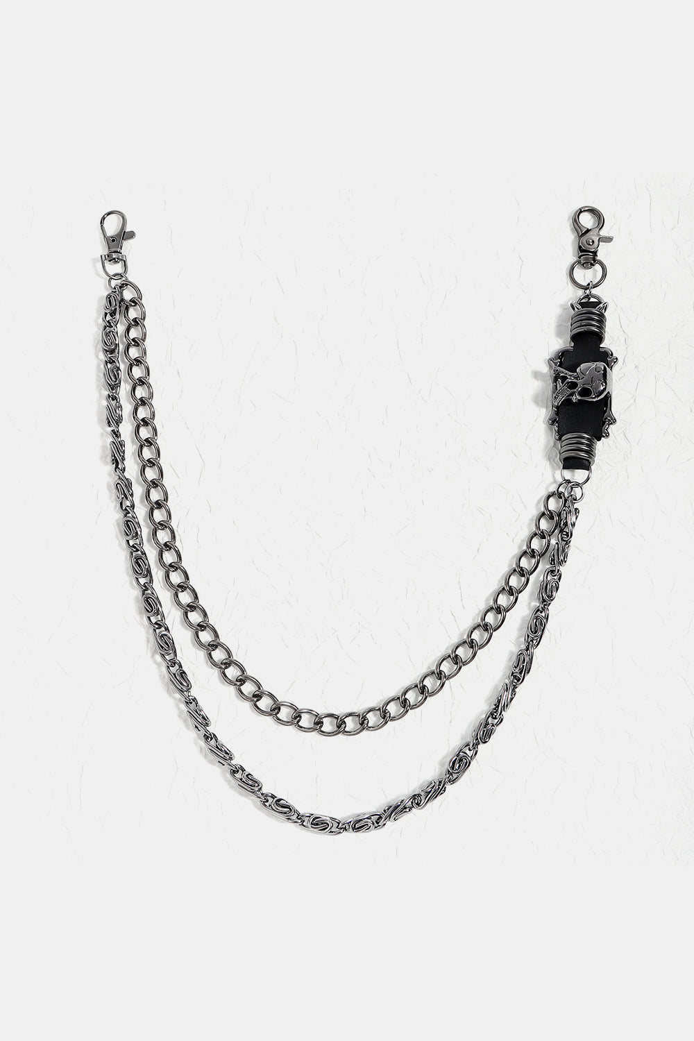 Silver alloy skull link wallet chain with two different chain styles and lobster clasp closures on white background