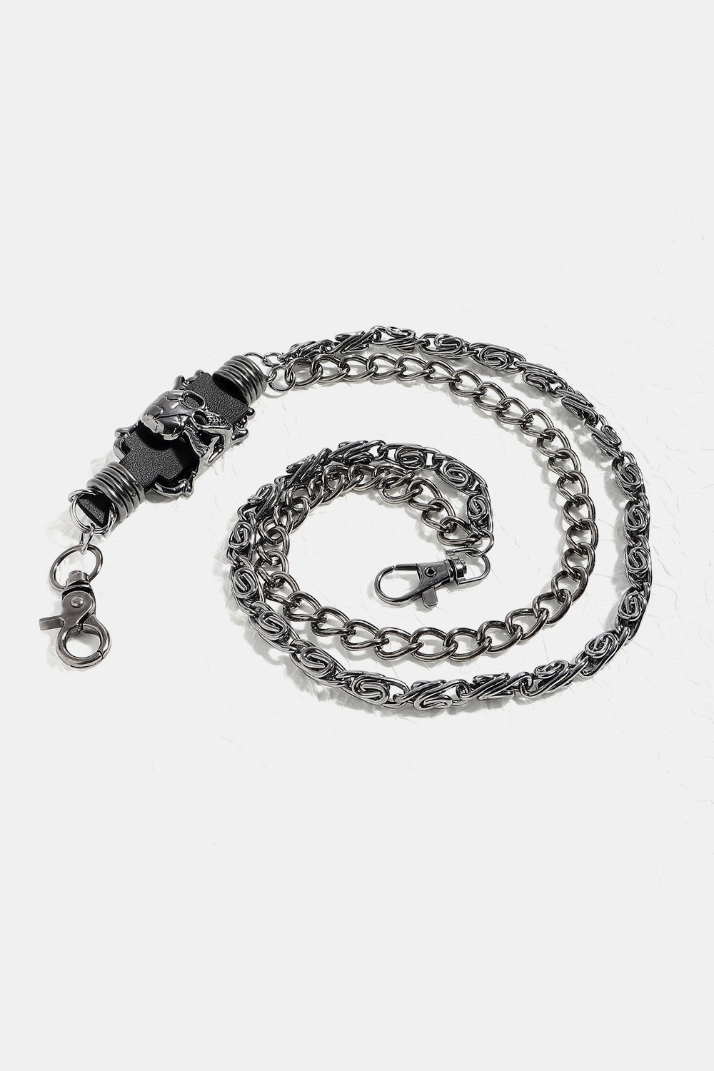 Silver alloy skull link wallet chain with clasp for attaching to belt or wallet, measuring 16 to 19.7 inches long
