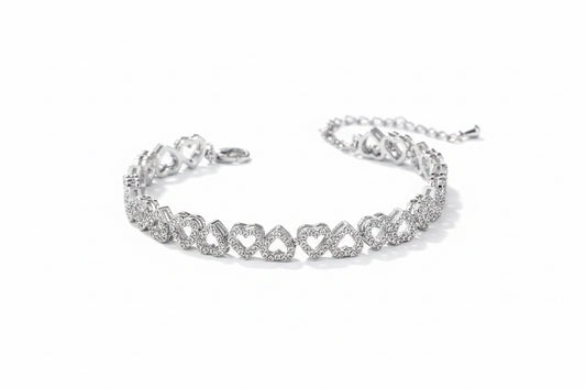 High-grade CZ Diamond Heart-shaped Stitching Bracelet - Savge Charmz
