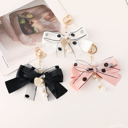 Bowtied keychain 