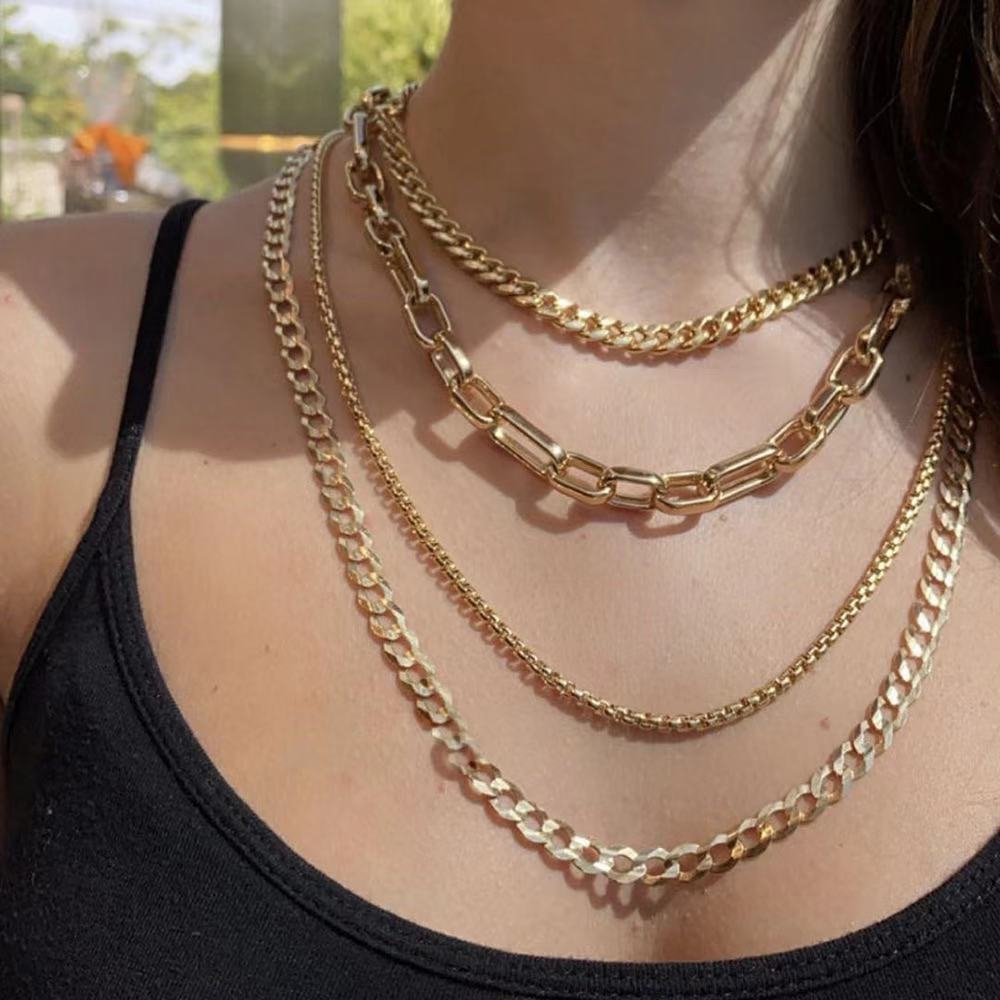 Women’s multilayered Thick chain gold
