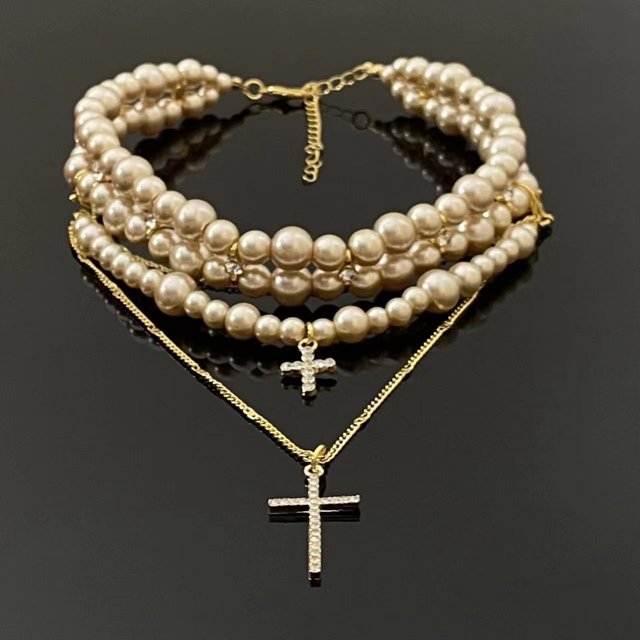 Pearl Layered Choker Chain
