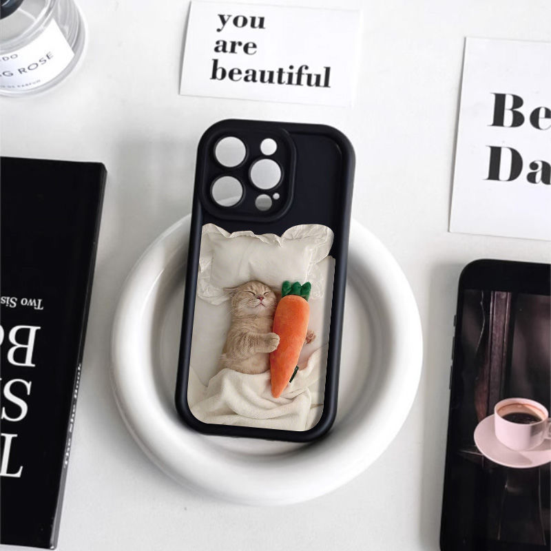 Funda de teléfono de gato durmiendo de dibujos animados