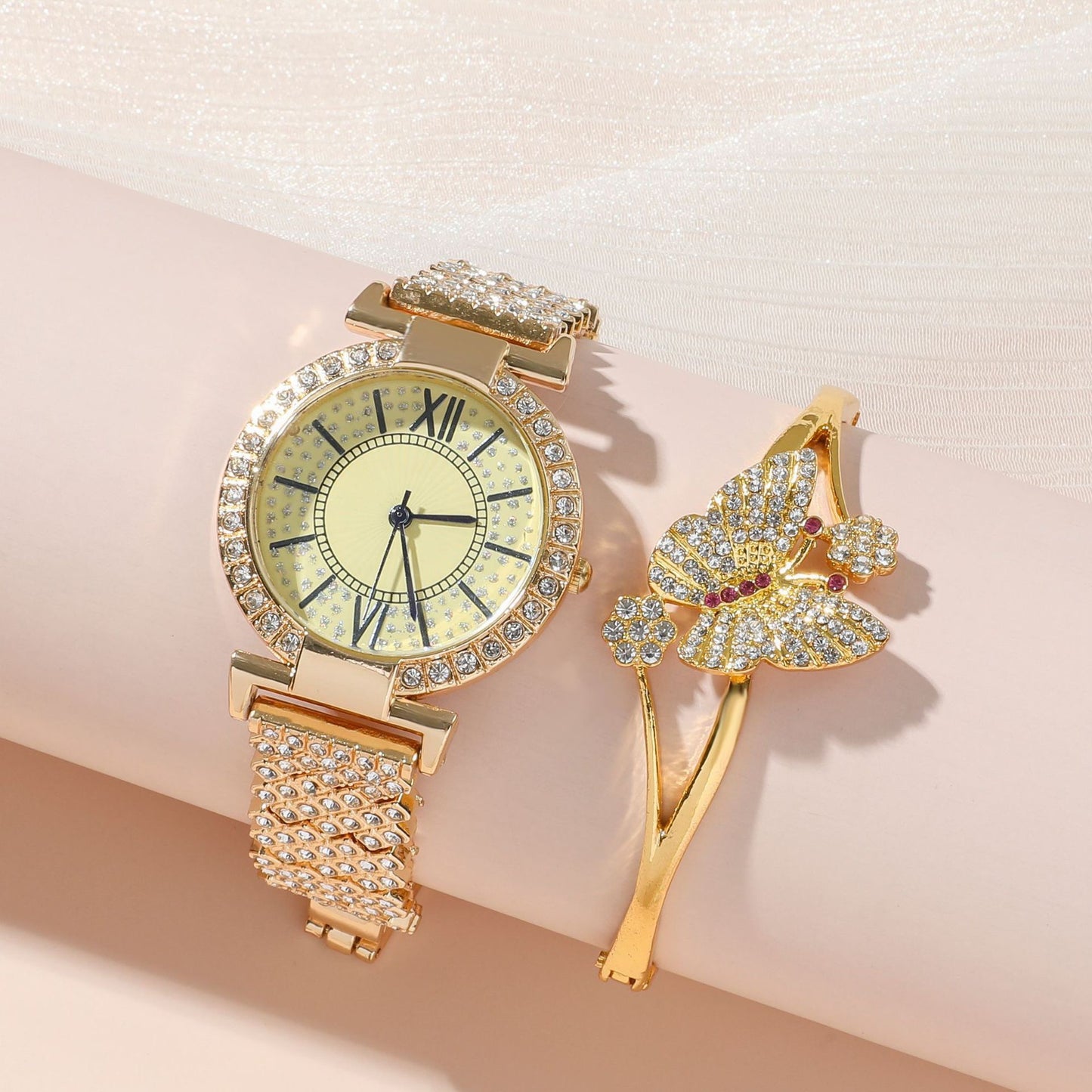 Full Diamond Women's Luxury Elegant Gold Watch & Bracelet Set