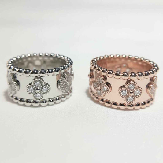 18k Gold Clover Kaleidoscope Ring