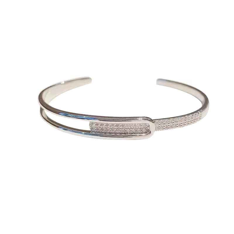 Niche Design Diamond Bangle