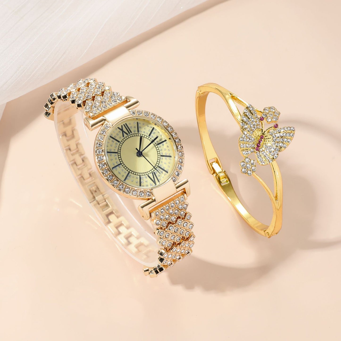 Full Diamond Women's Luxury Elegant Gold Watch & Bracelet Set