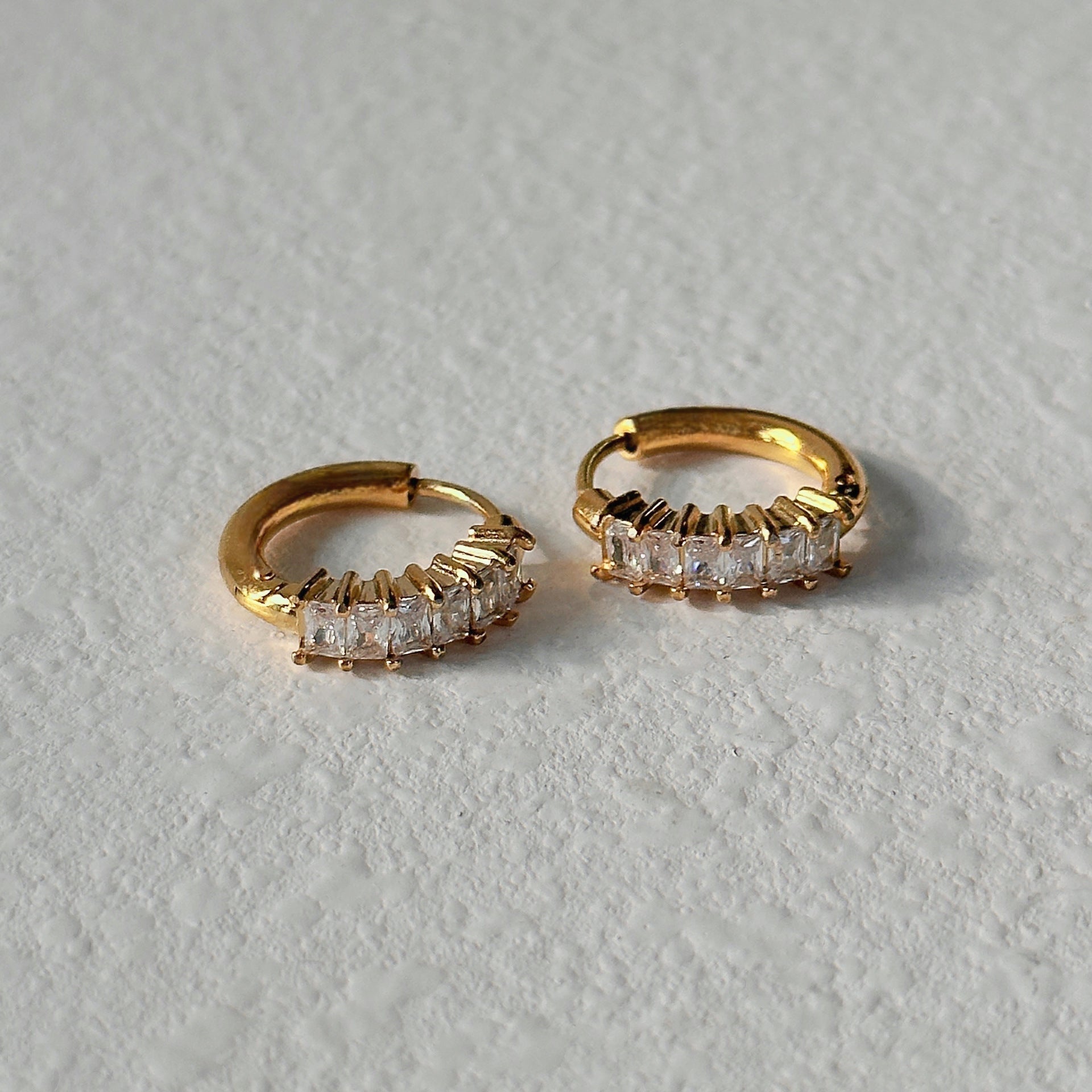 womens earrings