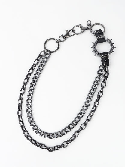 Double chain link wallet chain in aluminum with metal rings and spiked leather detail, measuring 13.8 to 17.7 inches.